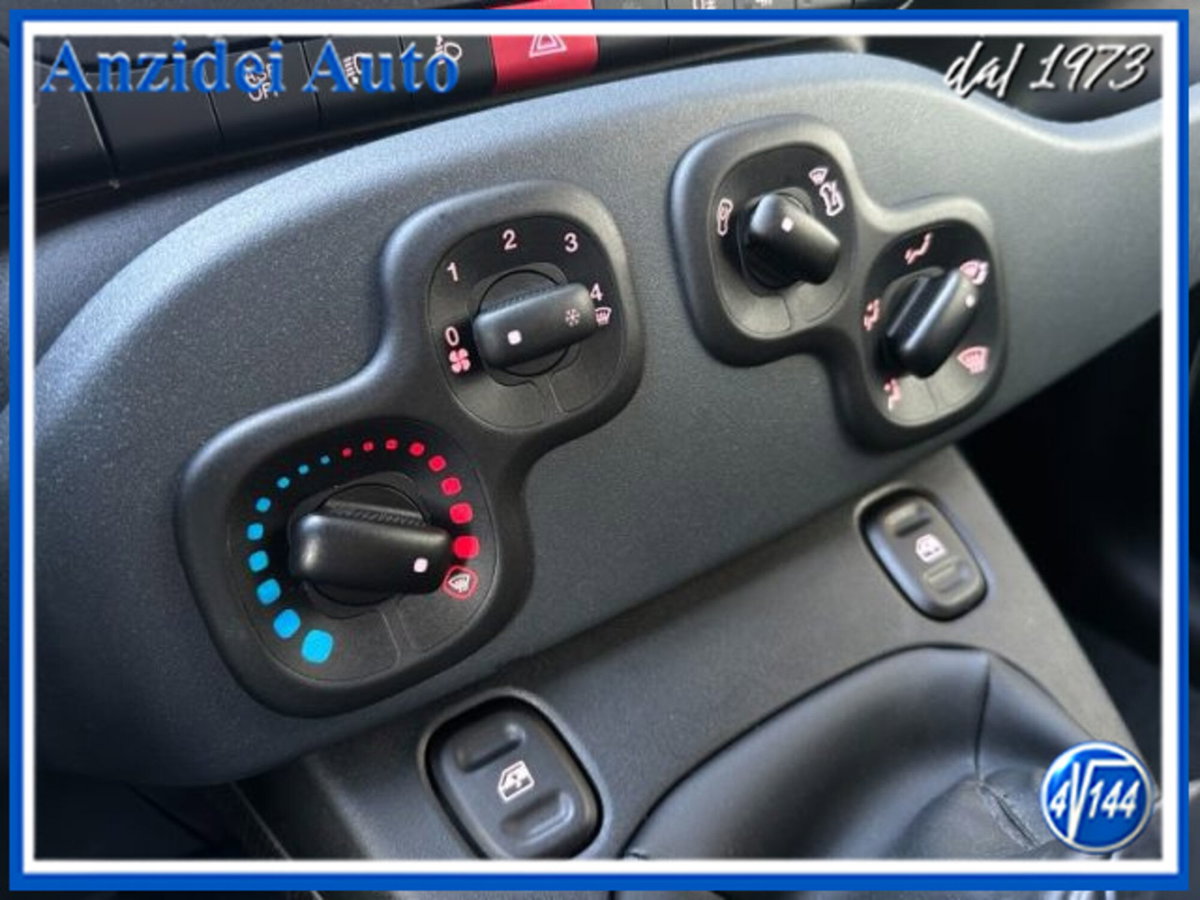 Fiat Panda 1.0 firefly hybrid s&s 70cv (12)