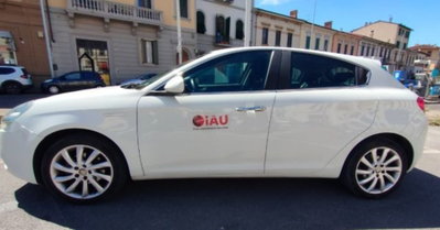 Alfa Romeo Giulietta 1.4 Turbo Distinctive Gpl 120cv (4)