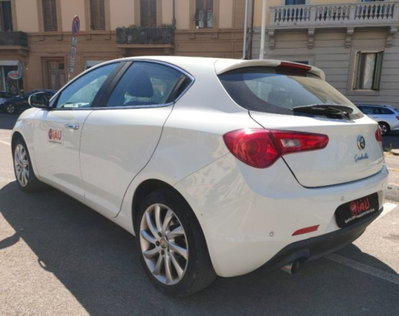Alfa Romeo Giulietta 1.4 Turbo Distinctive Gpl 120cv (5)