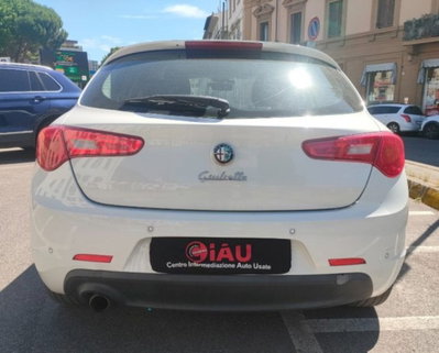 Alfa Romeo Giulietta 1.4 Turbo Distinctive Gpl 120cv (6)