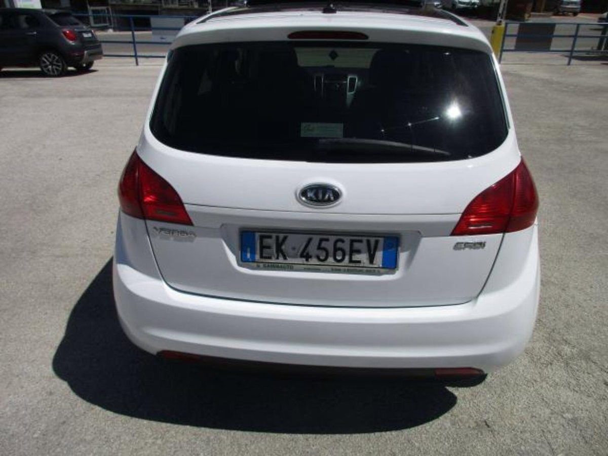 Kia Venga 1.4 CRDi 90CV WGT EX (6)