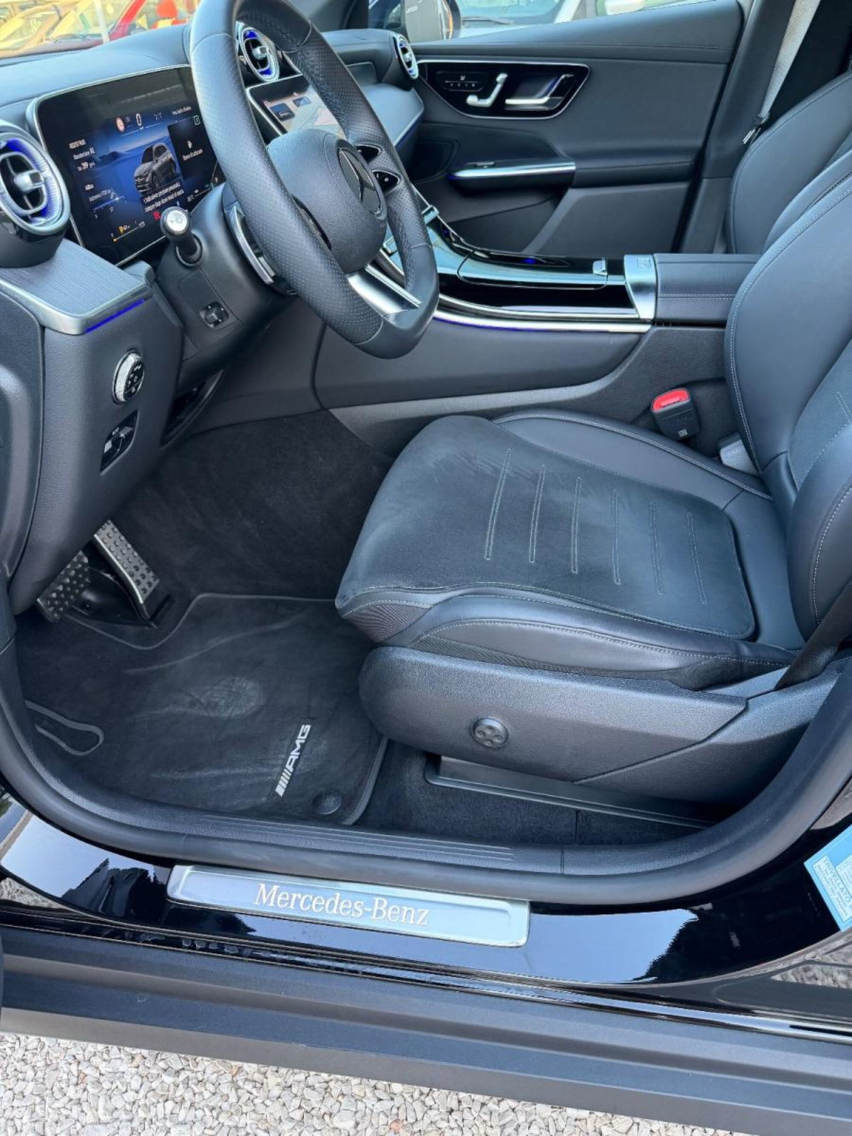 Mercedes-Benz GLC SUV 220 d AMG Line Premium Plus 4matic auto (12)