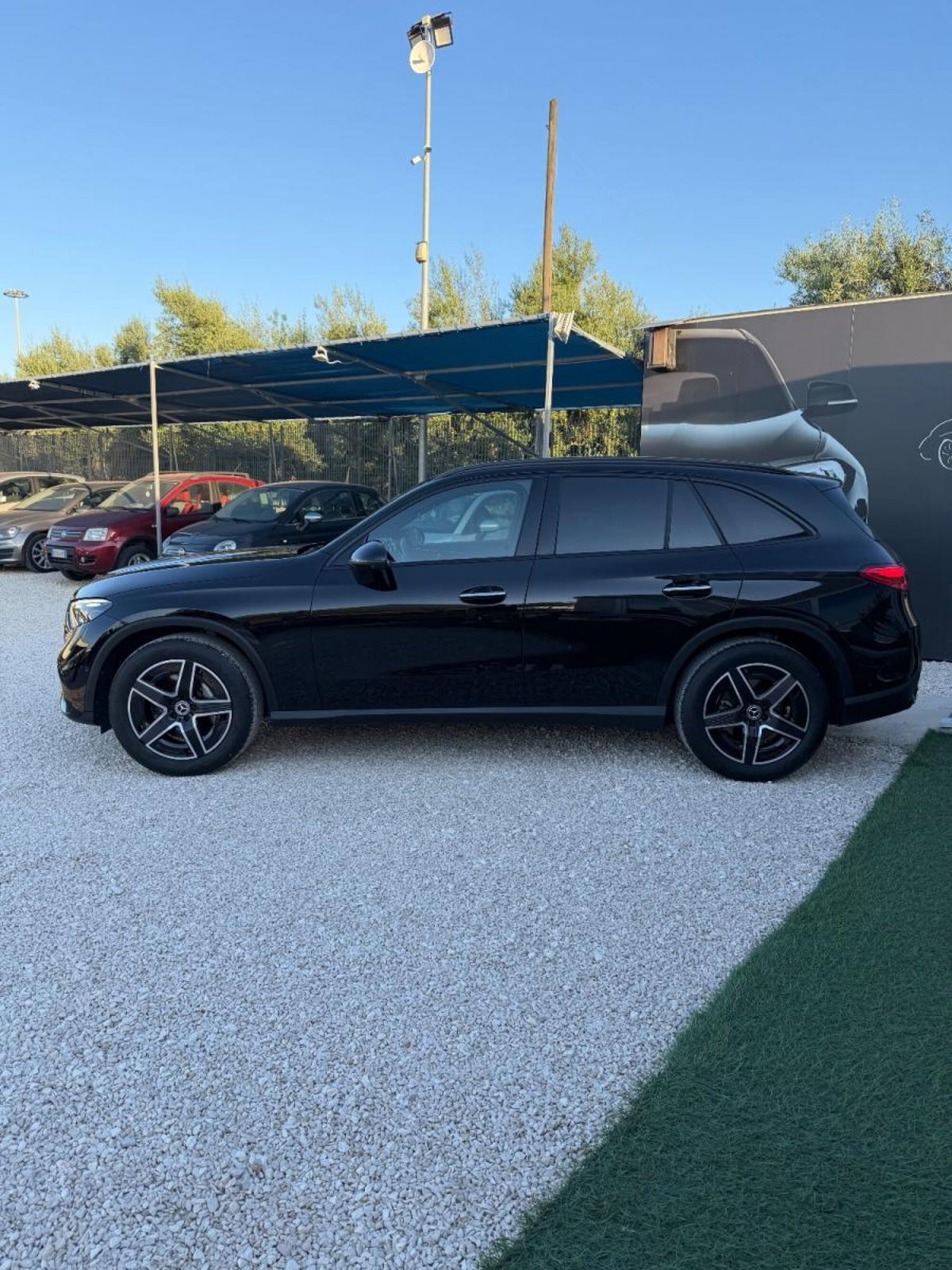 Mercedes-Benz GLC SUV 220 d AMG Line Premium Plus 4matic auto (2)