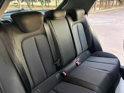 Audi Q2 Q2 35 TDI S tronic Admired Advanced (18)