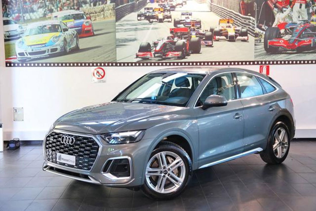 Audi Q5 Sportback Sportback 40 2.0 tdi mhev 12V quattro s-tronic