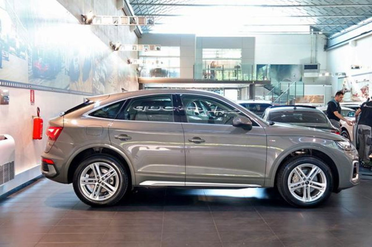 Audi Q5 Sportback Sportback 40 2.0 tdi mhev 12V quattro s-tronic (2)