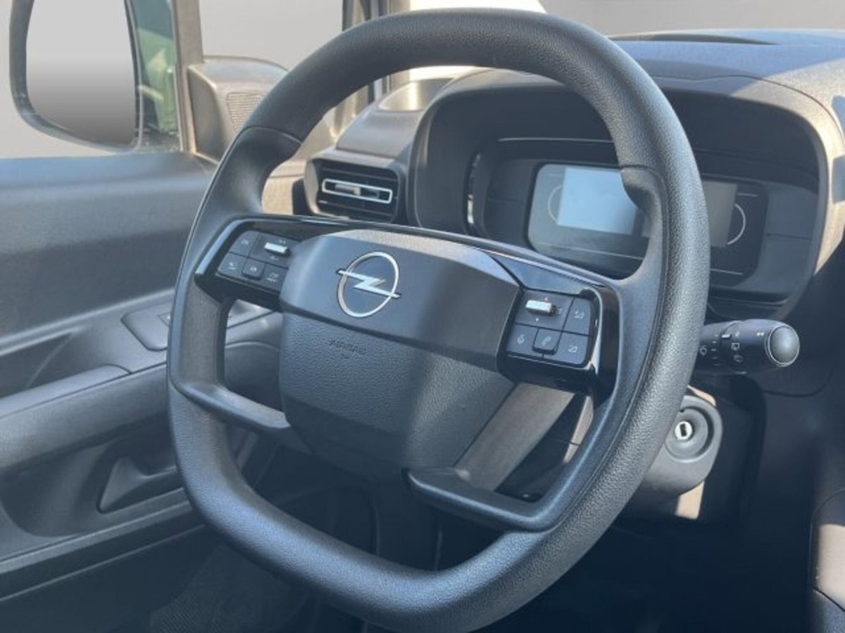 Opel Combo Furgone Cargo 1.5 Diesel 130CV S&S AT8 PL-DC 850kg (11)