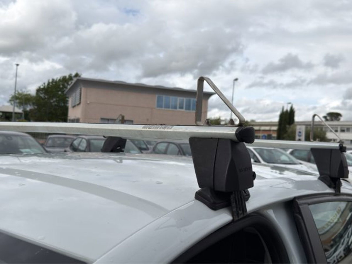 Renault Clio 1.2 3 porte Van Gran Confort (18)