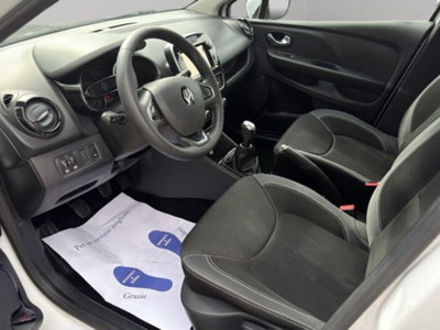 Renault Clio 1.2 3 porte Van Long Life (7)