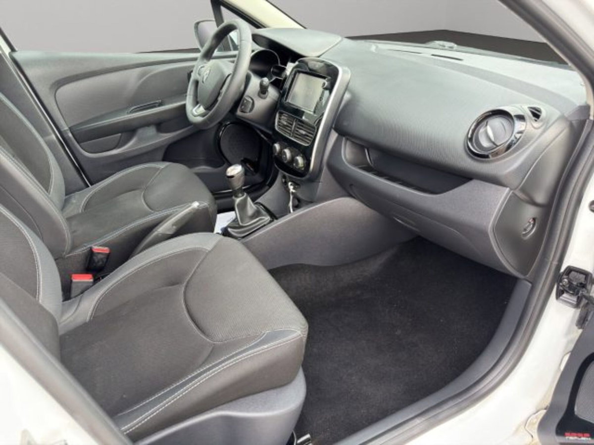 Renault Clio 1.2 3 porte Van Gran Confort (9)