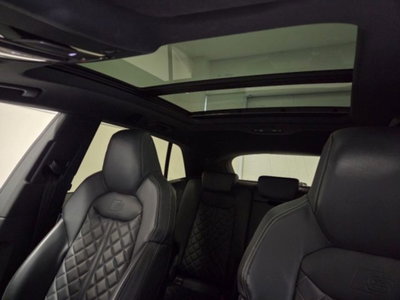 Audi Q8 Sportback 50 quattro (14)