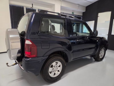 Mitsubishi Pajero 2.5 TDI 3p. GL (4)