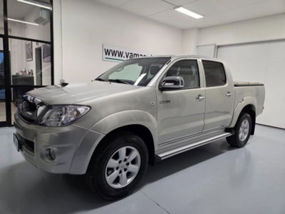 Toyota Hilux 3.0 D-4D 4WD 4p. DC Stylex usato