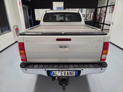 Toyota Hilux 3.0 D-4D 4WD 4p. DC Stylex (5)