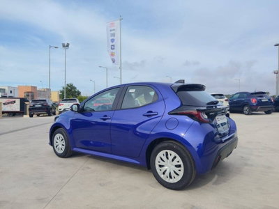 Toyota Yaris 1.0 3 porte (10)