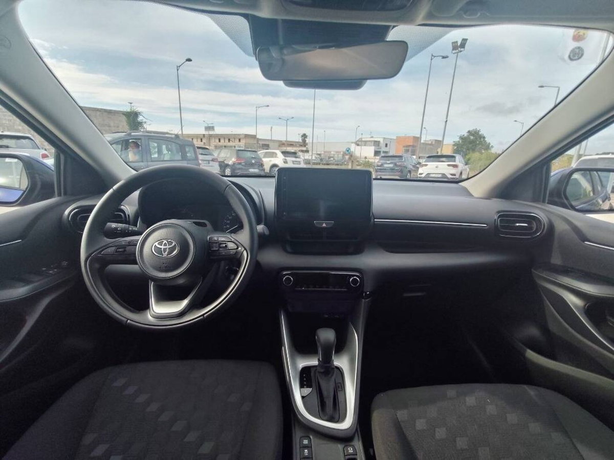 Toyota Yaris 1.0 3 porte (13)