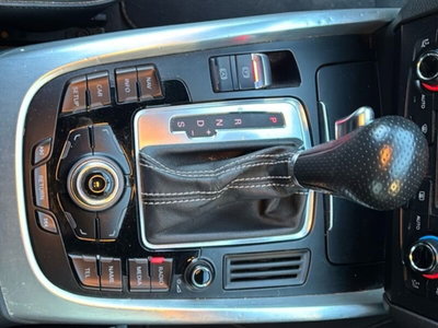 Audi Q5 2.0 TDI 170 CV quattro (15)