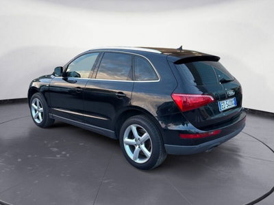 Audi Q5 2.0 TDI 170 CV quattro (7)