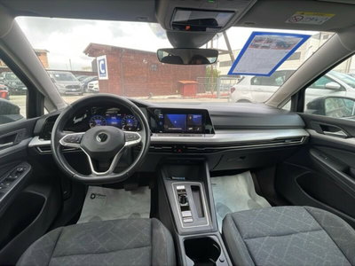 Volkswagen Golf 1.0 eTSI EVO DSG Life (13)