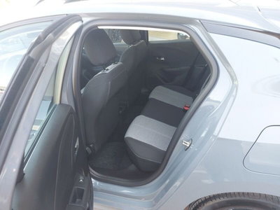 Opel Corsa 1.2 100 CV Edition (17)