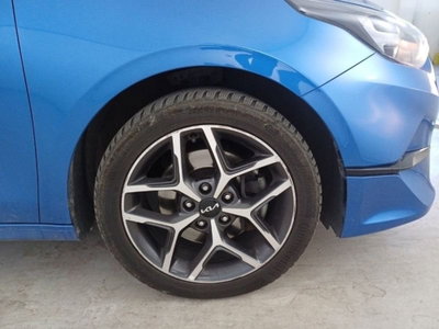 Kia Ceed Sport Wagon 1.6 CRDi 136 CV MHEV DCT SW Business (13)