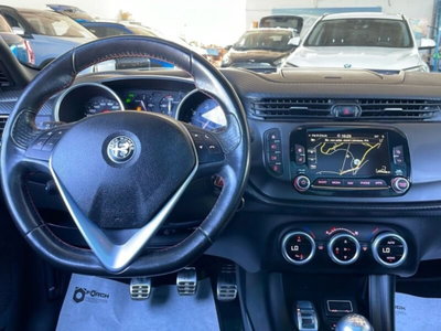 Alfa Romeo Giulietta 2.0 JTDm Distinctive 150cv E5+ (16)