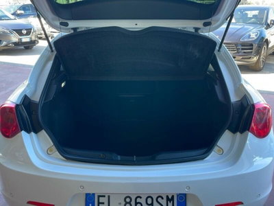 Alfa Romeo Giulietta 2.0 JTDm Distinctive 150cv E5+ (8)