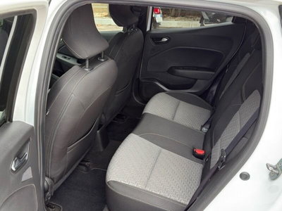 Renault Clio 1.5 dci Evolution 100cv (13)