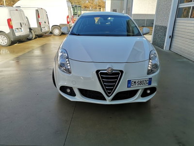 Alfa Romeo Giulietta 2.0 JTDm-2 Distinctive 140cv (2)