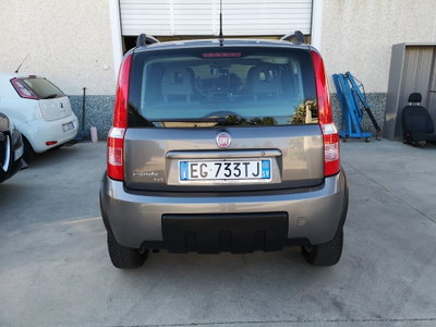 Fiat Panda 1.3 MJT 16V DPF 4x4 Climbing (5)