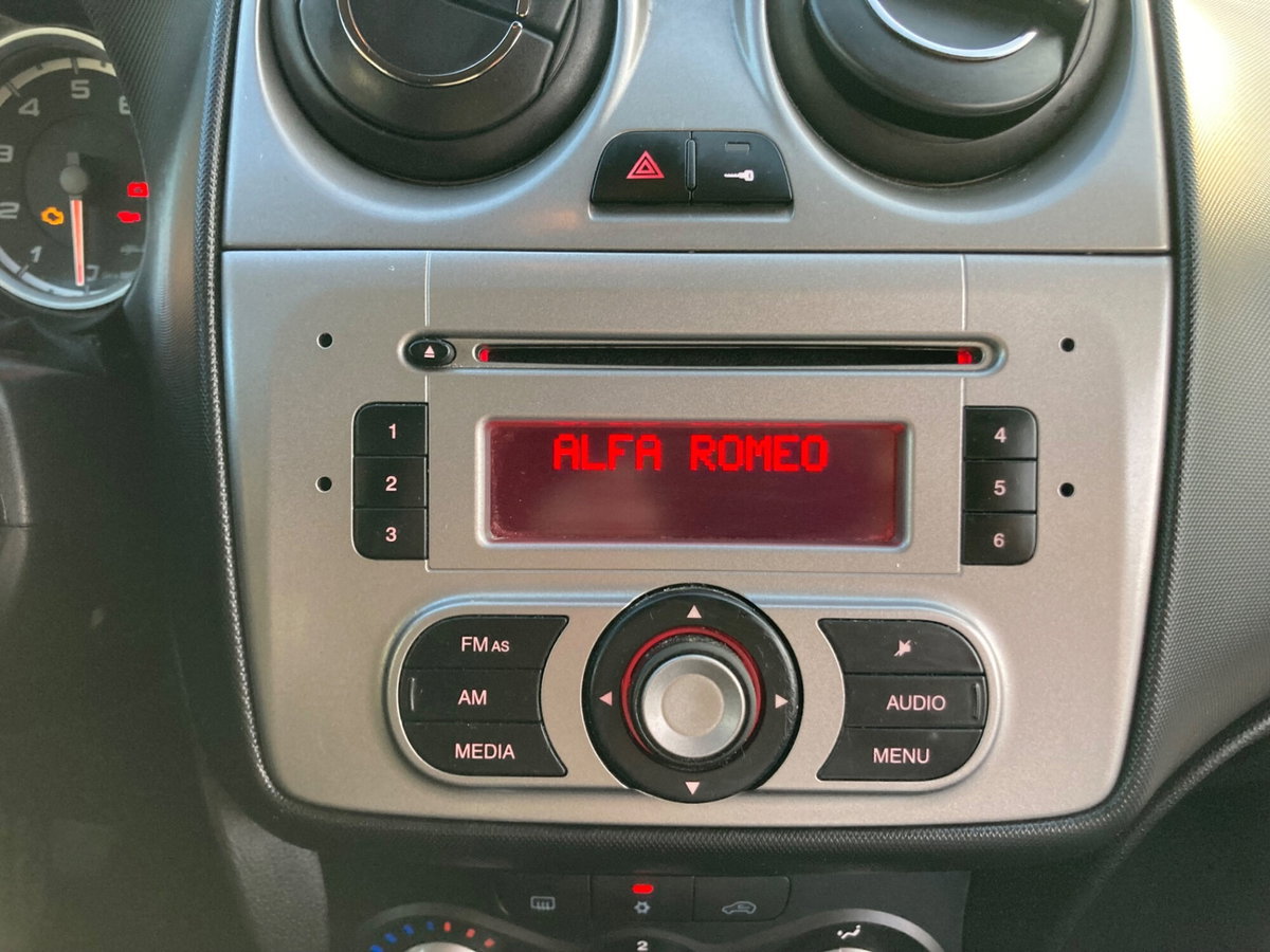 Alfa Romeo MiTo 1.4 70 CV 8V Progression (11)