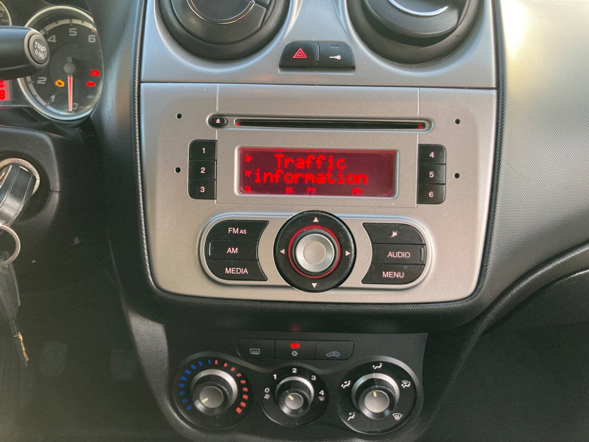 Alfa Romeo MiTo 1.4 70 CV 8V Progression (12)
