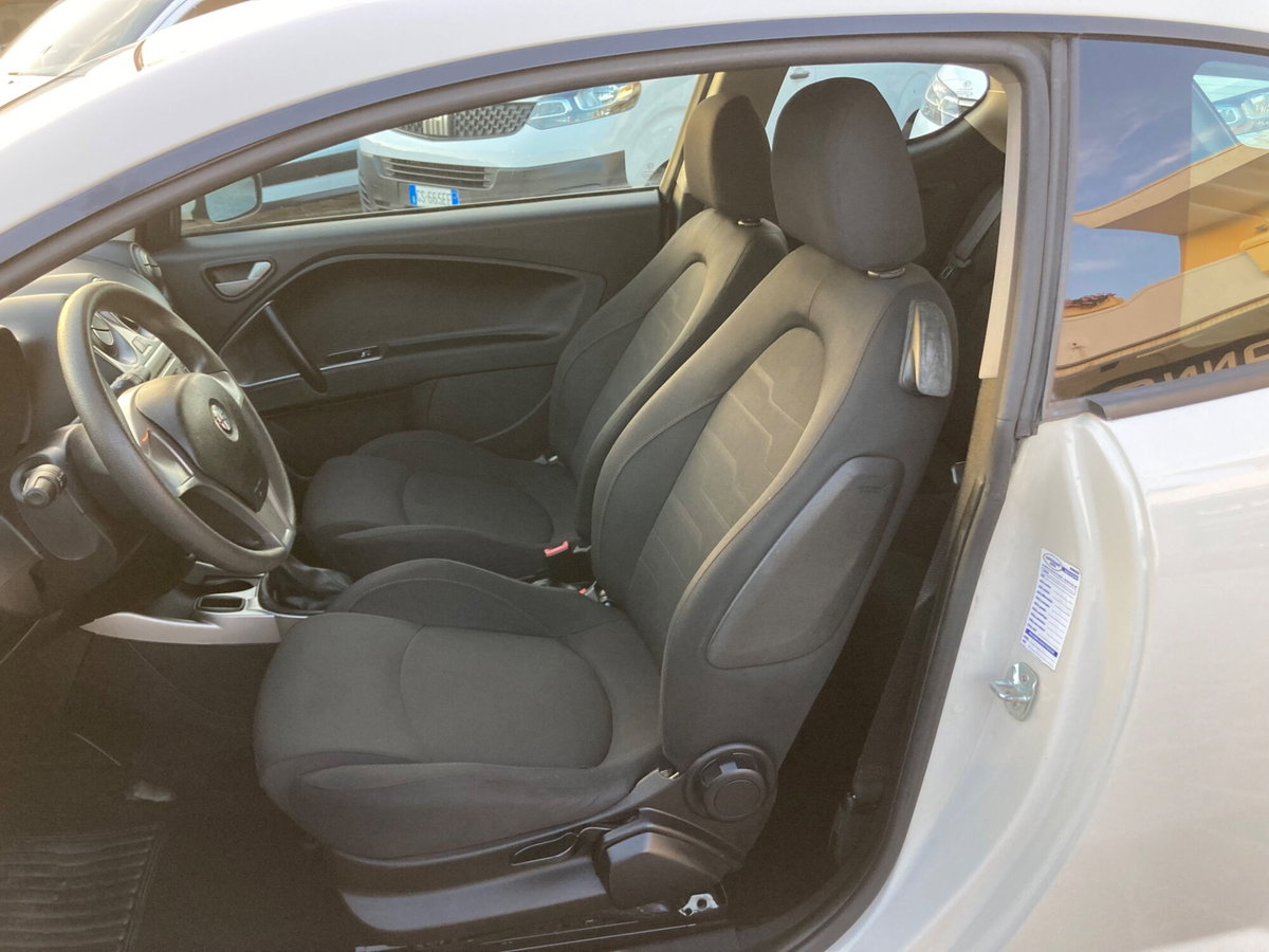 Alfa Romeo MiTo 1.4 70 CV 8V Progression (5)