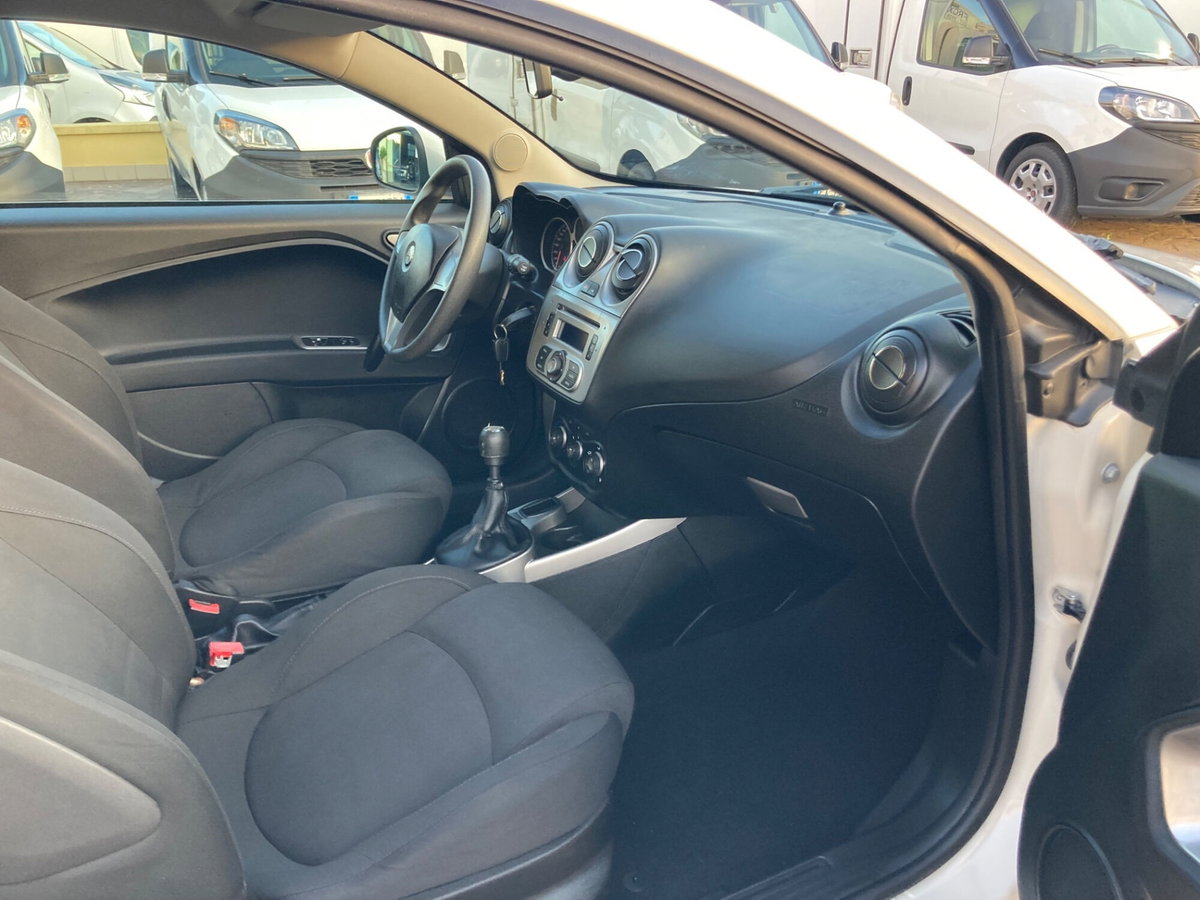 Alfa Romeo MiTo 1.4 70 CV 8V Progression (9)