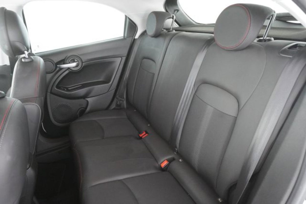 Fiat 500X 1.0 T3 120 CV Sport Dolcevita (11)