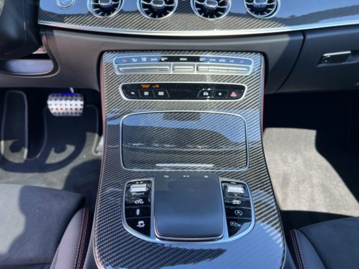 Mercedes-Benz Classe E Coupé 53 4Matic+ Mild hybrid AMG (19)