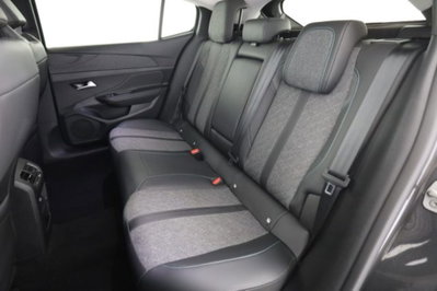 Peugeot 408 1.2 puretech Allure s&s 130cv eat8 (3)