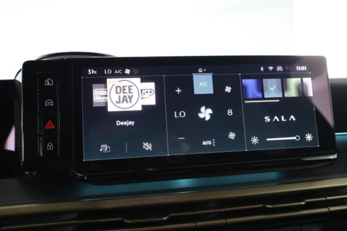 Lancia Ypsilon 1.2 LX 100cv (11)