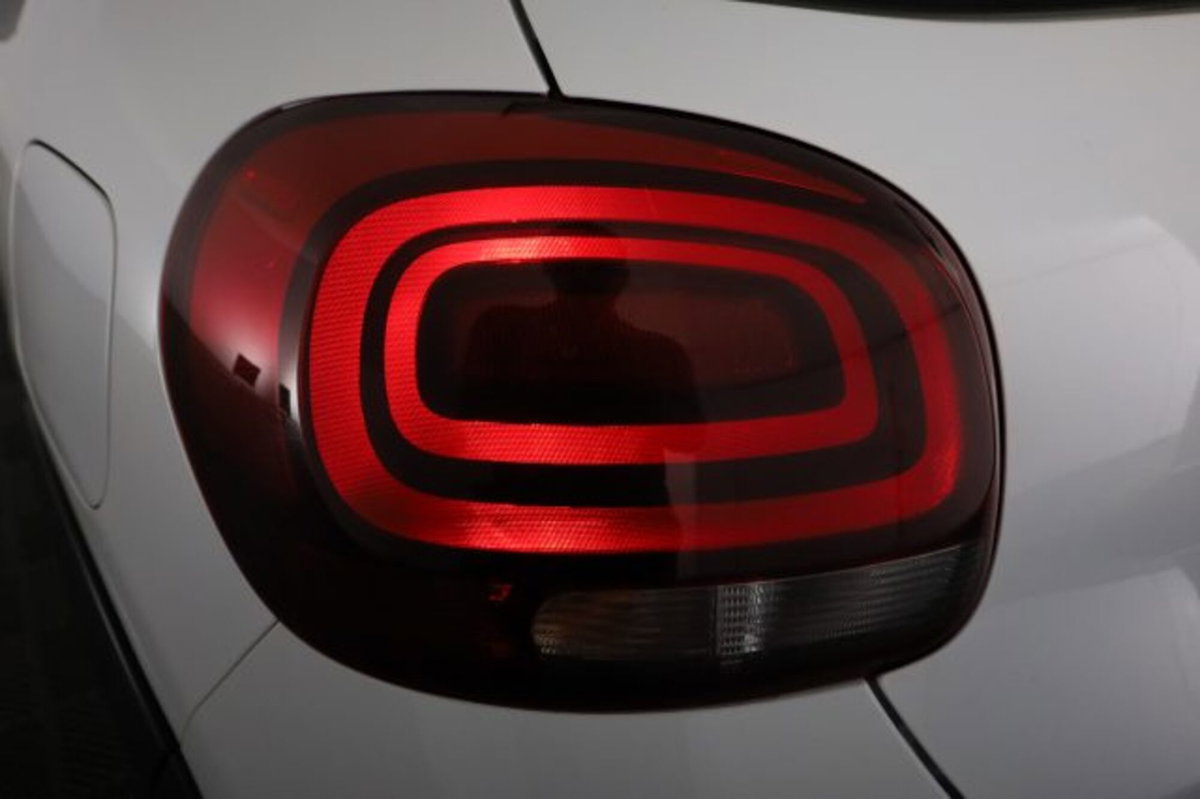 Citroen C3 PureTech 83 S&S Shine (10)