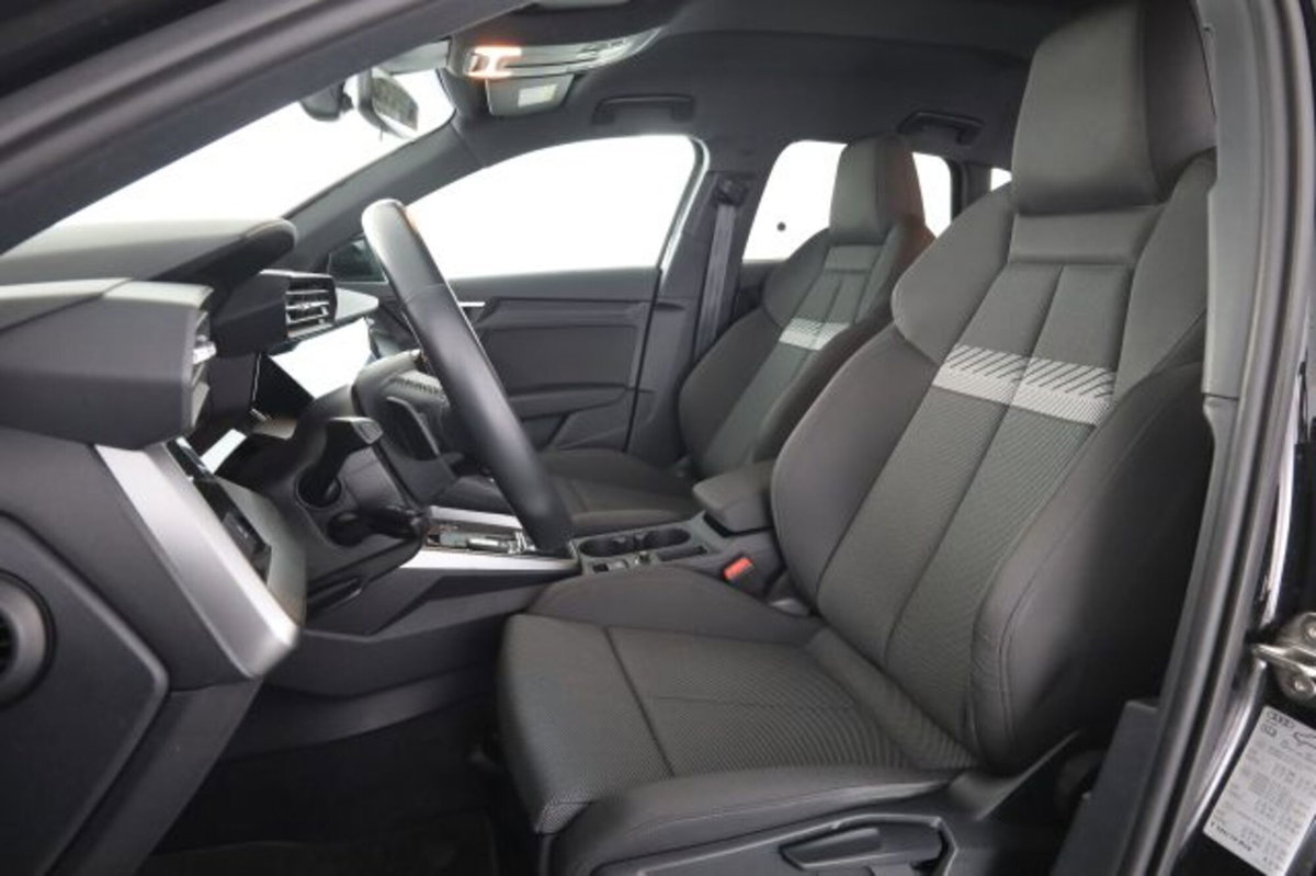 Audi A3 Sportback 35 TDI S tronic Business (2)