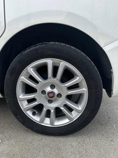 Fiat Qubo 1.4 8V 77 CV Lounge Natural Power (7)