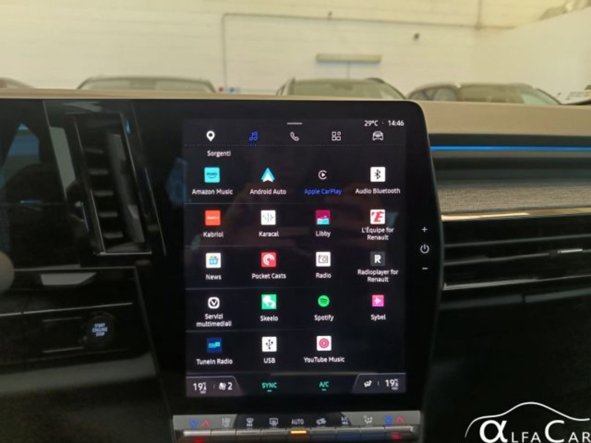 Renault Austral 1.2 full hybrid Techno 200cv auto (16)
