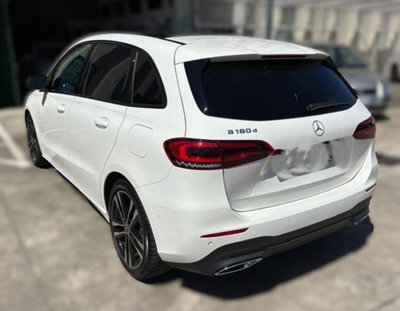 Mercedes-Benz Classe B 180 d Automatic Sport Plus (4)