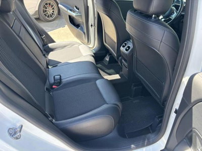 Mercedes-Benz Classe B 180 d Automatic Sport Plus (9)
