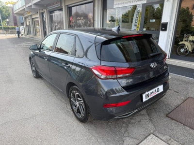 Hyundai i30 Fastback 1.0 T-GDI iMT 48V N-Line (4)