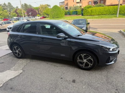 Hyundai i30 Fastback 1.0 T-GDI iMT 48V N-Line (7)