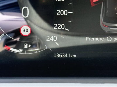 Land Rover Range Rover Velar 2.0D I4 204 CV (15)