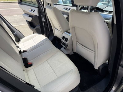 Land Rover Range Rover Velar 2.0D I4 204 CV (19)
