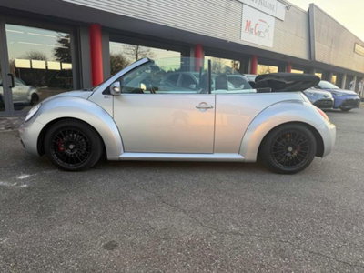 Volkswagen New Beetle Cabrio TDI 105CV (9)