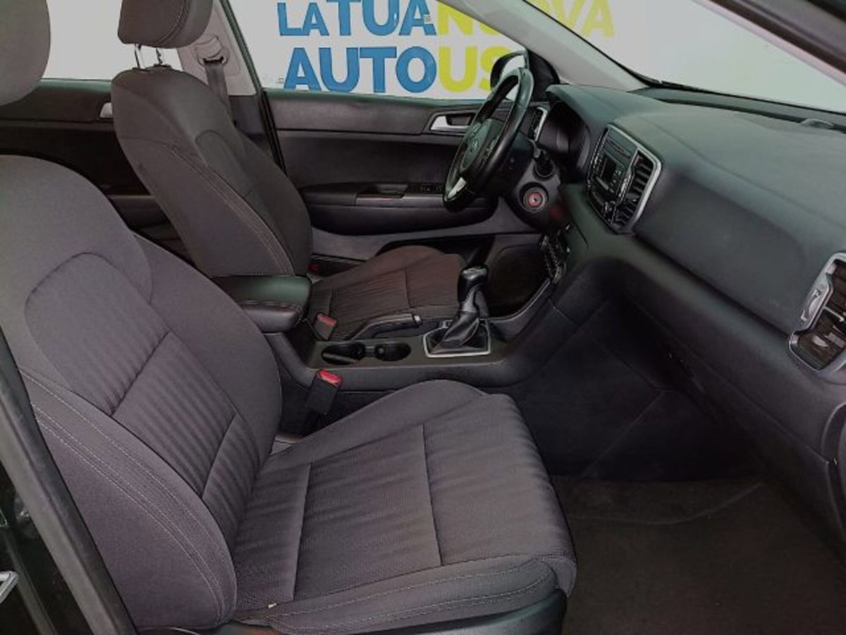 Kia Sportage 1.6 GDI 132 CV 2WD Style (13)
